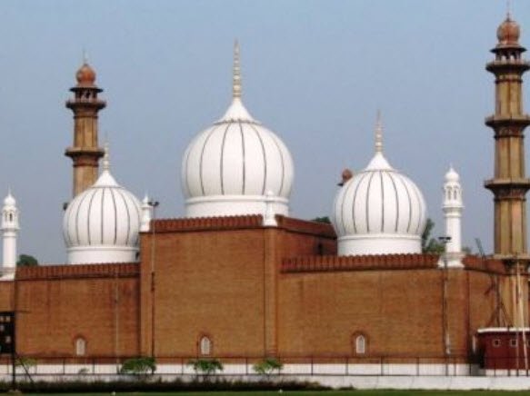 Baba Barchi Bahadur Dargah
